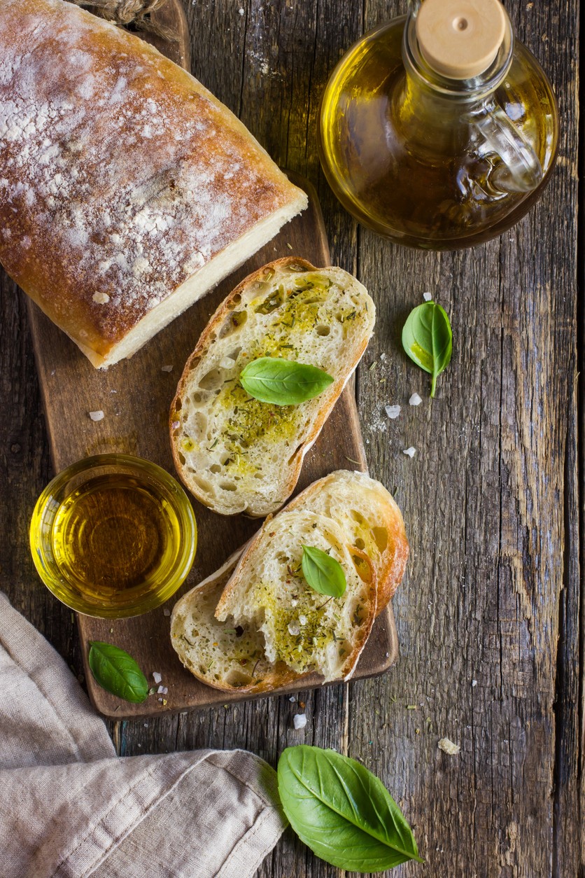 Huiles - Farines - Oeufs - Vinaigres - Vinaigrettes - Sauces -  Biscuits Salés